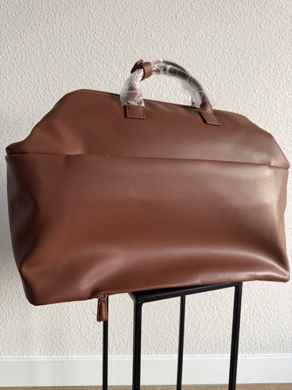 BÉIS Essential Weekender in Maple - Picture 2 of 4